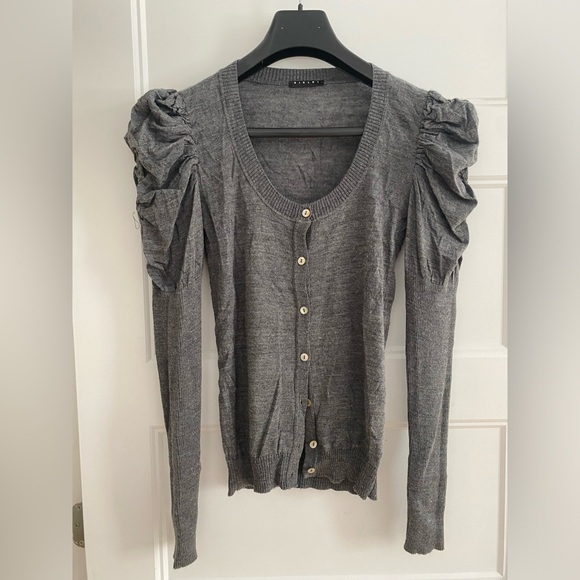 Sisley • Grey • puffy sleeves cardigan - Picture 1 of 5